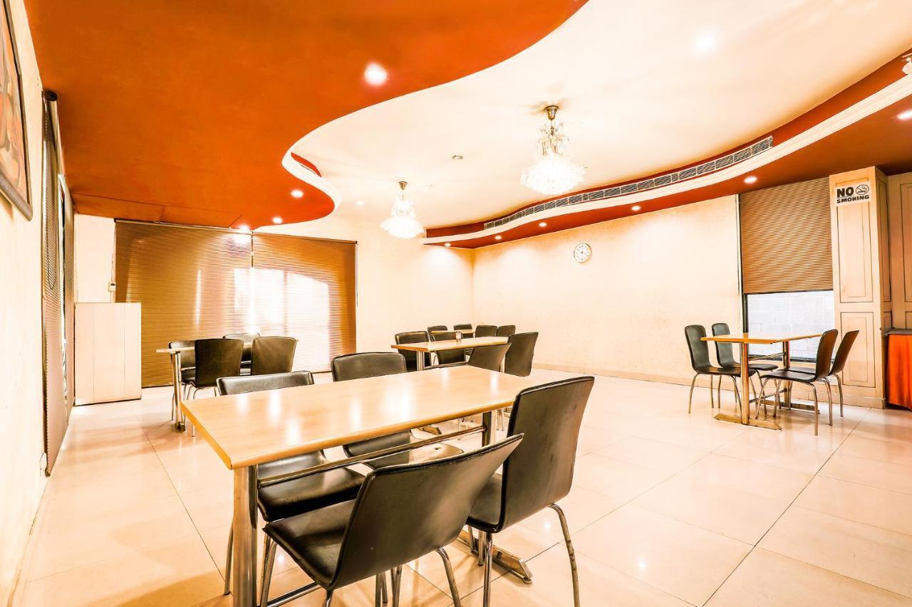 Fabhotel Conclave Boutique ニューデリー エクステリア 写真